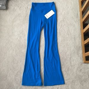 Lululemon Groove SHR Flare Pant *Nulu